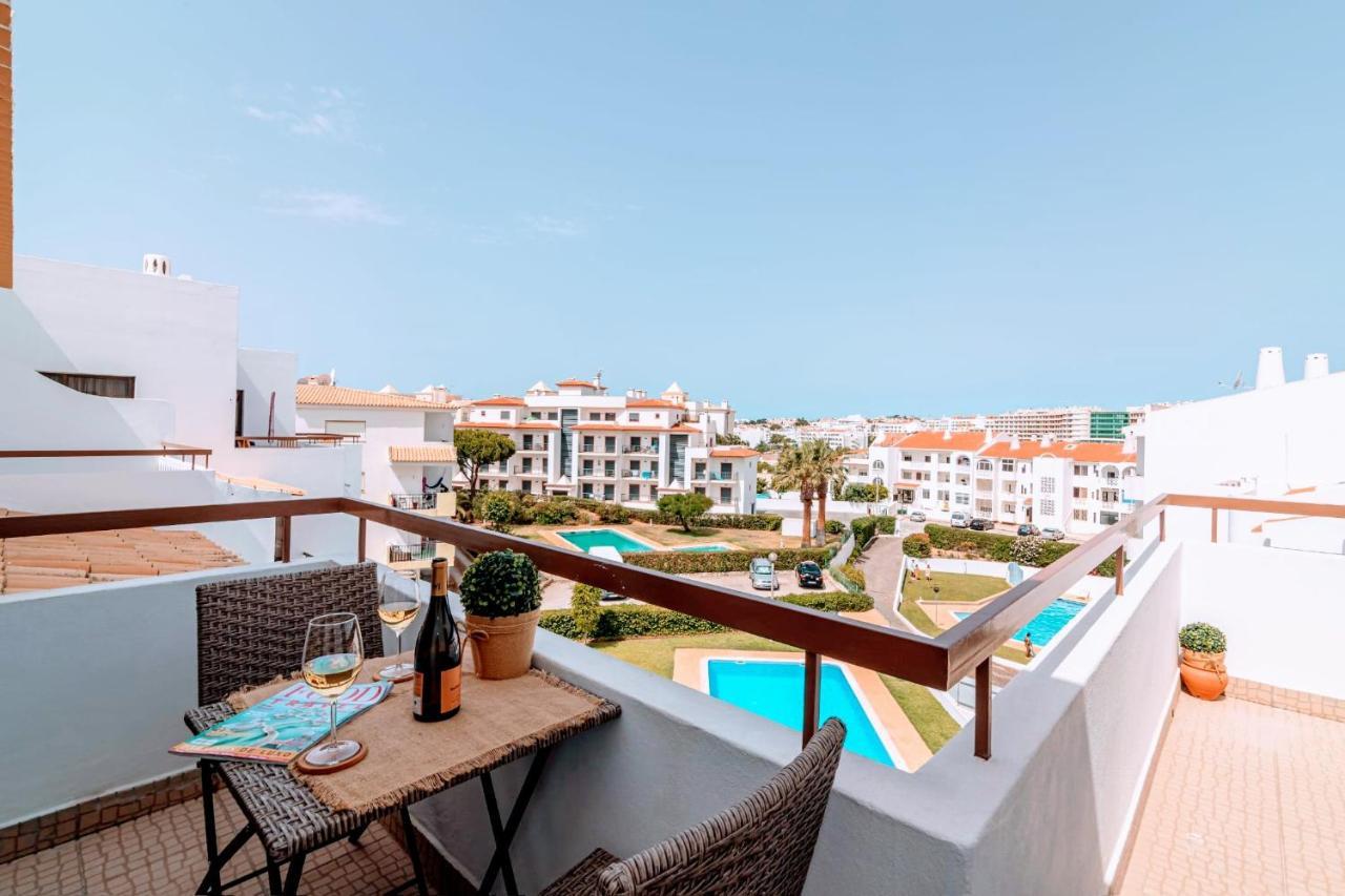 1 Bed With Pool In Apartamento Albufeira